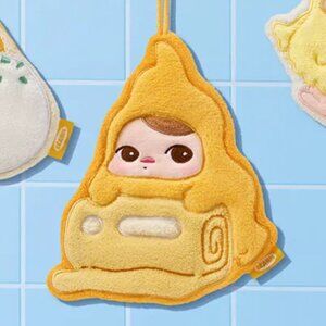 Egg Roll - NEW Sealed Pop Mart Pucky Egg Beanie Hand Towel